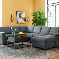 Millcoe Sectional Living Room Group