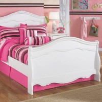 Exquisite White Full Sleigh Bed