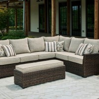 Brook Ranch Sofa Sectional/Bench with Cushion (Includes 3)